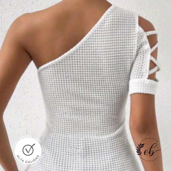 Blusa con hombro descubierto - Image 2