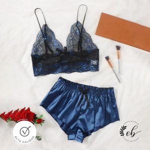 Conjunto de pijama de satén de 2 piezas para mujer, brasier de encaje floral, pantalones cortos sedosos, ropa de dormir cómoda